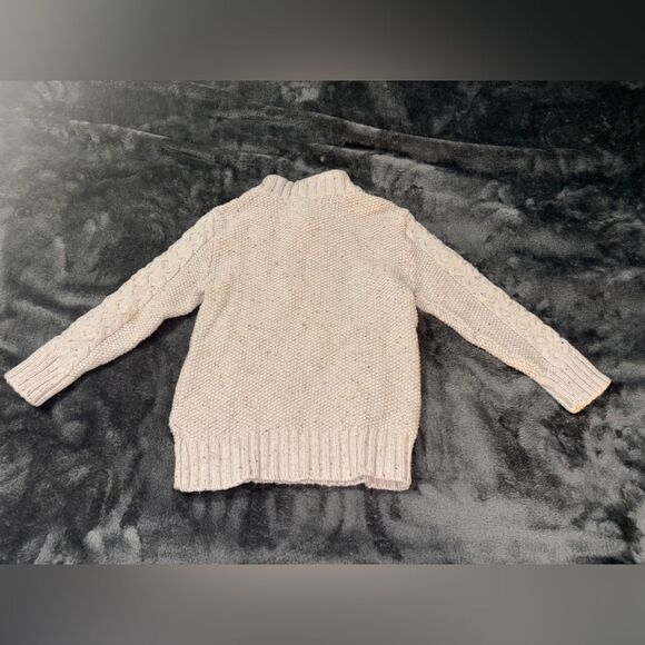 Cat & Jack boys 4t thick sweater with buttons - Picture 3 of 3